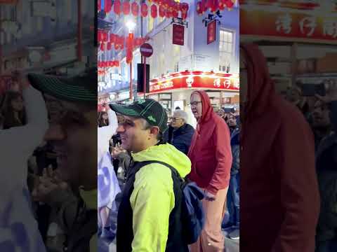 Ecstatic Hare Krishna Chanting in Central London