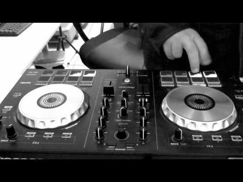 DDJ-SB Mini DJ Set EDM e Rock Hard N-Blaster