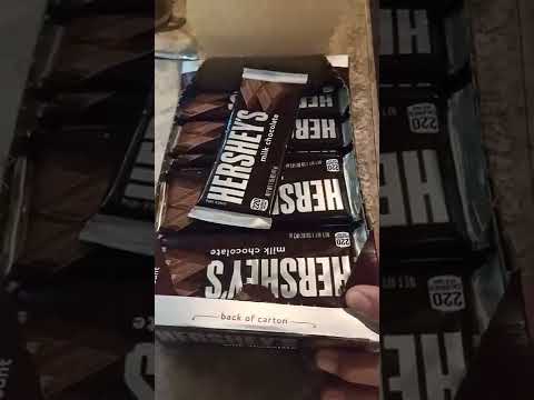 box of chocolate#hersheys #chocolate #viralshort
