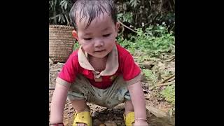 After the huge setback, though exhausted, Thu kept working hard to provide for her sister and daught