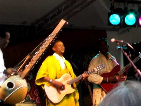 Malick Pathe Sow  2  WOMAD 2009