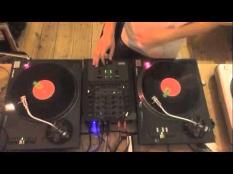 Dj Robert Smith "Made For Scratch" routine