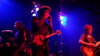 blind melon   sleepy house and change at the blue bird.avi