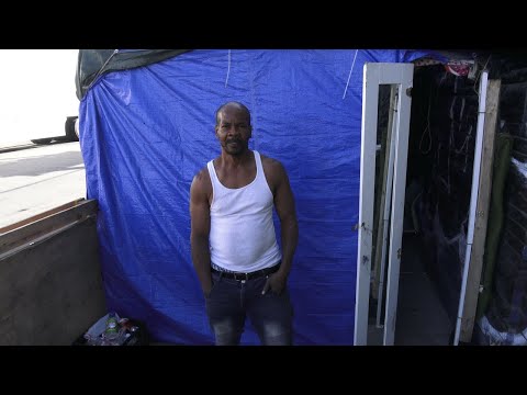 LOS ANGELES SKID ROW INTERVIEW /  GUY SHOWS INSIDE HIS TENT