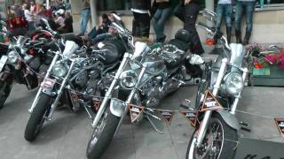 preview picture of video 'Calne Motorcycle Meet 2010 - Part 1'