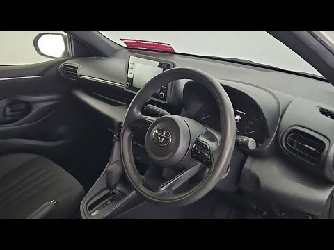 Toyota Yaris 1.5 Hybrid 5Dr Auto - Image 2