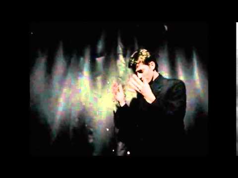 Saturn Magic -Confetti Shooter by Vernet Magic - Trick