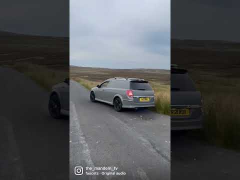 Thumbnail for Just cruisin #vauxhall #roadtrip