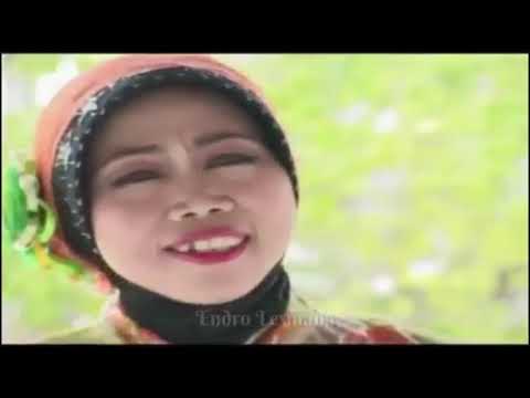 RumahKu SurgaKu - Nasida Ria - TheLegendOfQasidah ( Original Video Version Editing )