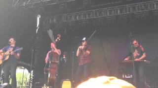 Infamous Stringdusters &quot;Rainbows&quot; Del Day time 5-26-13