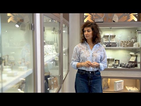 Die aserbaidschanische Künstlerin, die Kulturerbe in zeitlose Kunst und Schmuck verwandelt