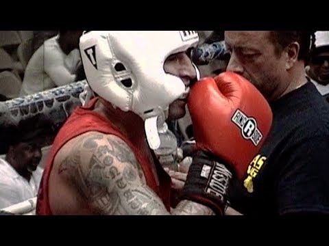 Richie Daunt : underground boxing : Chris Otero : 152 lb. elite. 3 rounds