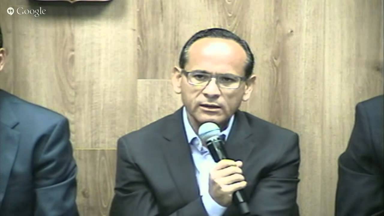 Alejandro Montaño Loza-8