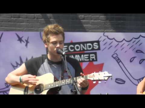 5 Seconds of Summer - Don't Stop at MUCH Music Toronto
