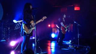 Lush - &#39;Monochrome&#39;, live at the Showbox, Seattle, 04/20/2016