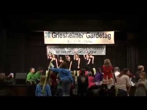FC Leeheim Tanzgruppe Pearls beim Auftritt in Griesheim 2012