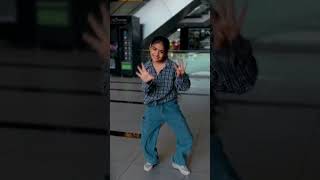 Download lagu Character Dheela hai | #bollywood #shortvideo #dance #anishadamai mp3