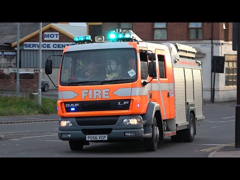 [TWO TONES] Lancashire Fire & Rescue Service - Blackburn Two Pump Turnout