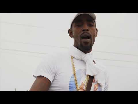 LA BOSS -FAKE FRIENDS- MUSIC VIDEO (REALITY LIES RIDDIM)