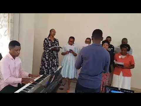 KIZ’ABARIMBUKA; RENGER’ABAPFA