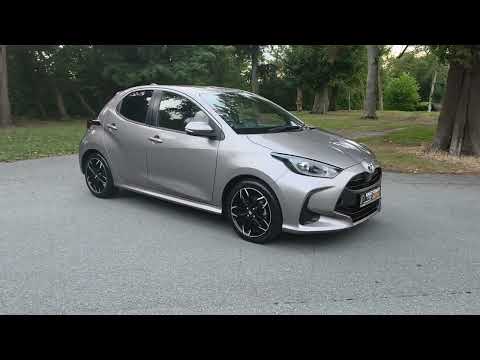 2022 Toyota Yaris 1.5 Petrol Hybrid Automatic Luna - Image 2