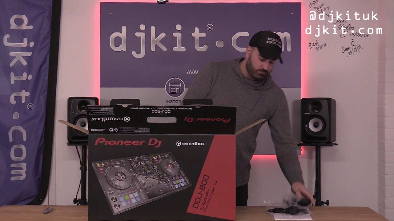 Pioneer DJ DDJ-800 2-Channel Rekordbox DJ Controller Pioneer DJ DDJ-800 2-Channel Rekordbox DJ Controller