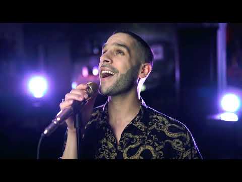 La Gata Bajo la lluvia - COVER - Carlos Zaur | Rocío Dúrcal