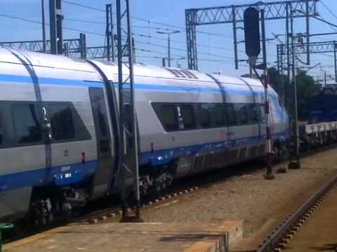 Robienie z zakupu Pendolino wielkiej atrakcji