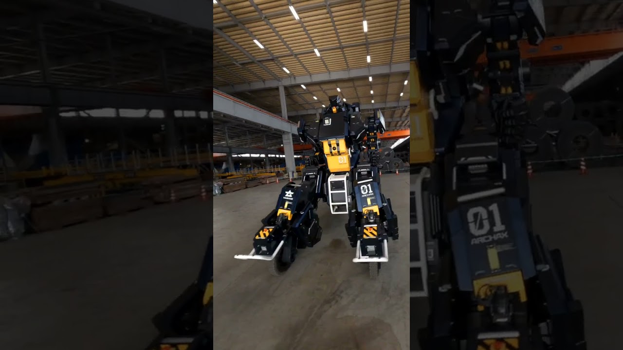 [Cockpited Robot] Transformation and running./ Archax