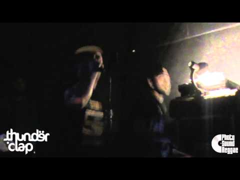 Photo Sound Reggae: Thunder Clap ft  YT - 8º Aniversario - Sala Backroom Bilbao 17/04/2015