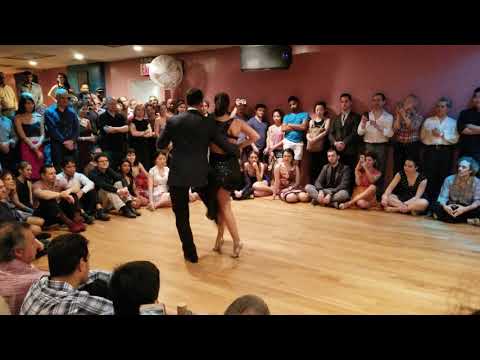 Argentine tango: "Los Totis” Virginia Gomez and Christian Marquez - Mala Suerte