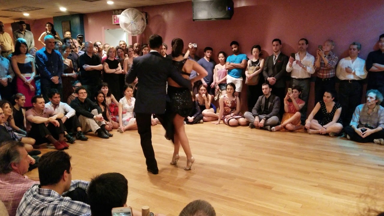 Argentine tango: "Los Totis” Virginia Gomez and Christian Marquez - Mala Suerte