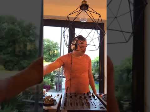 Old Skool Jungle Drum n Bass Mix by DJ Ande