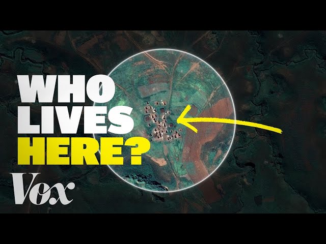 What's inside this crater in Madagascar? SDDEFAULT Thumbnail