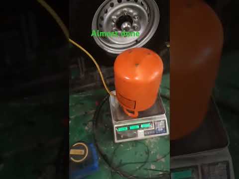 almost done #isuzutraviz #buhaytechnician #coolbros #charging