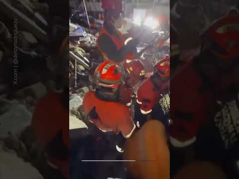 ‘Miracle’: Man pulled from rubble four days after Venezuelan quakes | AJ #shorts