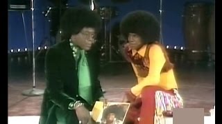 Entrevista a Jermaine Jackson + Ain&#39;t That Peculiar - Subtitulado en Español