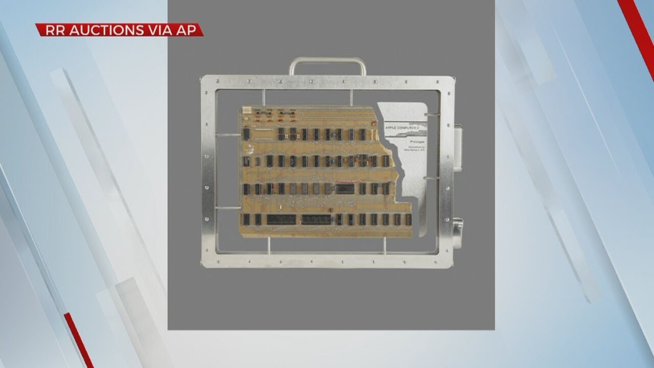 Steve Jobs’ Apple-1 Computer Prototype Auctioned For Nearly $700K