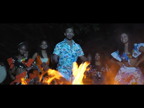 El vïnio -  Ravanne ape Bate (clip officiel)