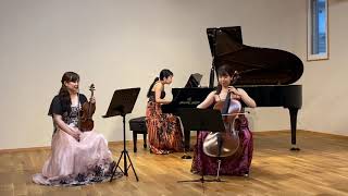 Download lagu Elger-Salut d’amour/愛の挨拶　ピアノトリオ mp3
