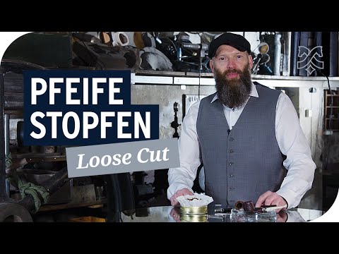 Pfeife stopfen mit Loose Cut Tabak