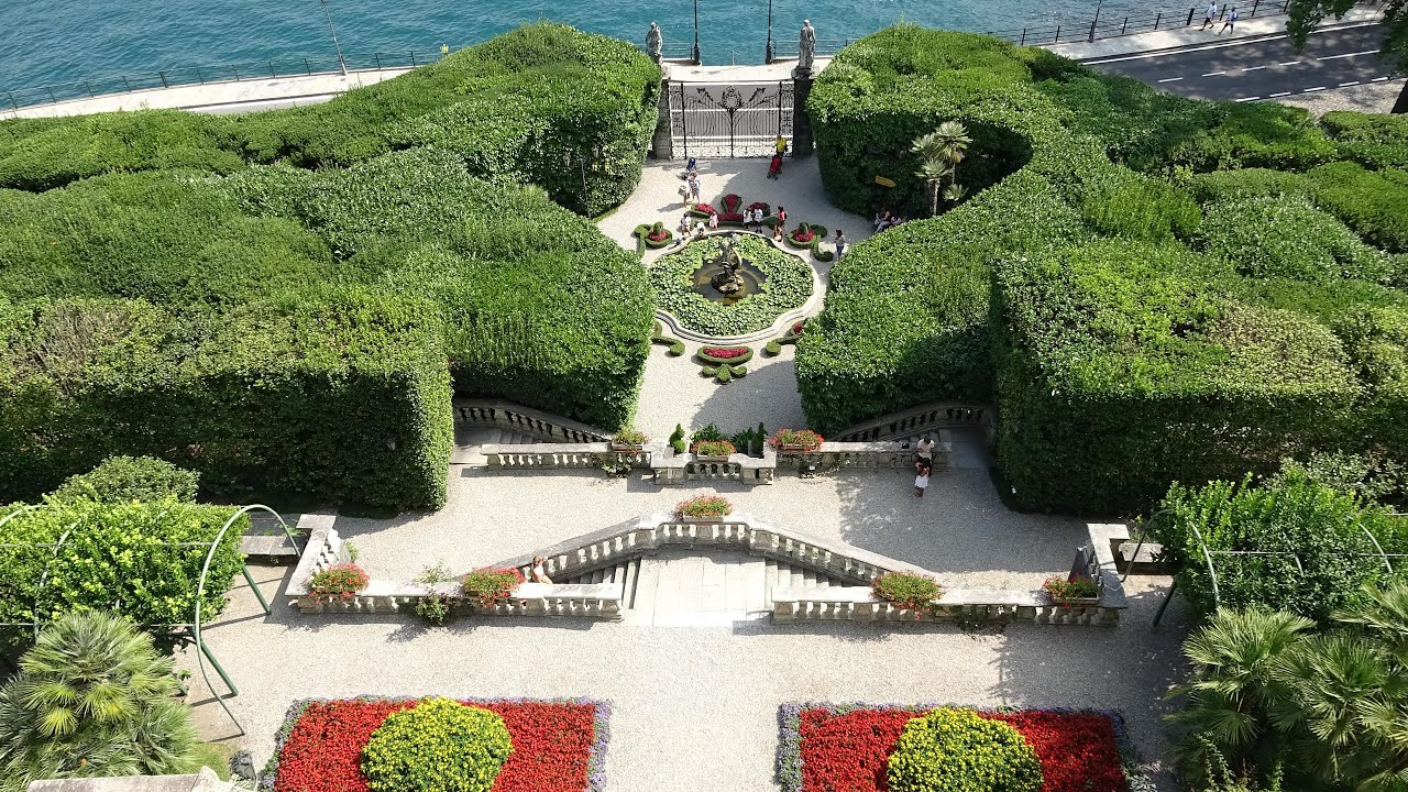 Embark on a virtual tour of Villa Carlotta.