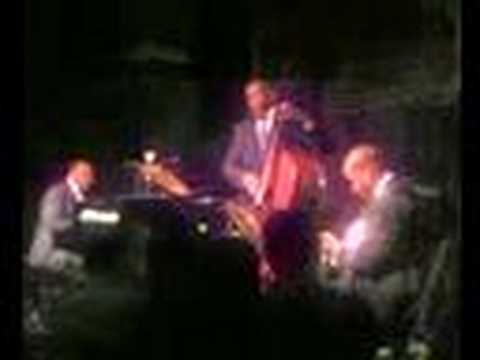 Ron Carter Trio - "The golden striker"