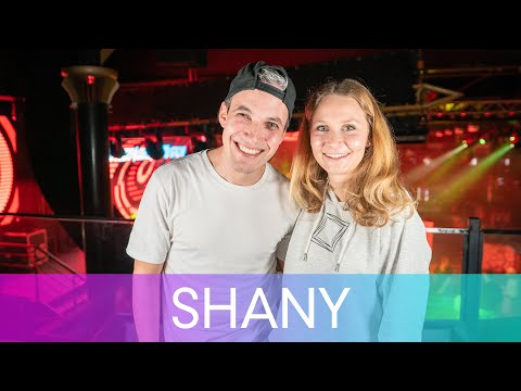 Interview mit Shany: Der sympathische Südtiroler über Familie und den Beruf als DJ🧸