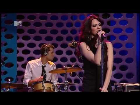 MTV - Estúdio Acesso Girls Semifinal 1 - 19/10/2012 Samantha - Time Is Running Out