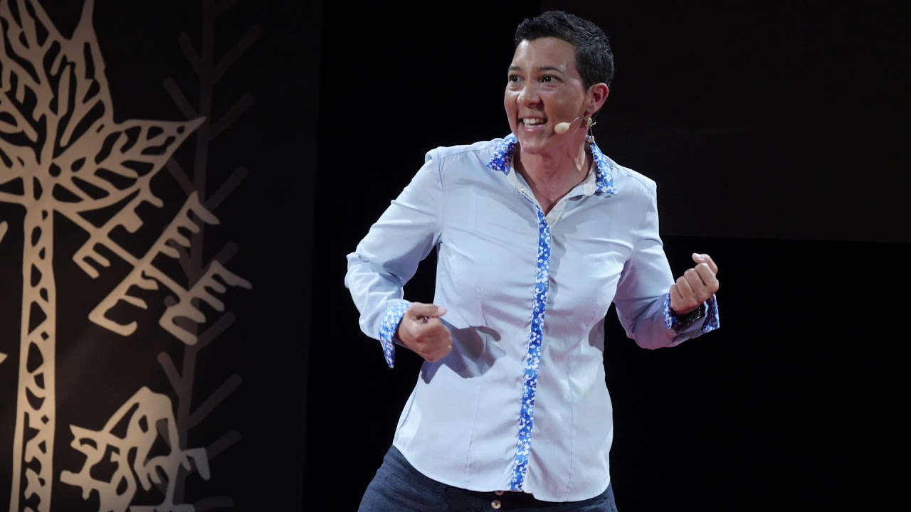 Une goutte d’eau pour sauver le monde | Pearl Winchester | TEDxNouméa