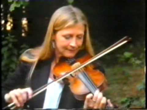 Irish Fiddle : Mairead Ni Mhaonaigh