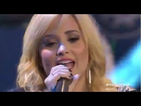 Demi Lovato - Give Your Heart A Break - MMVA 2013