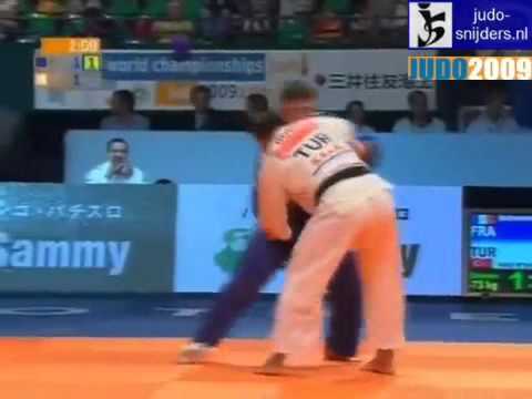 JUDO 2009 World Championships: Gilles Bonhomme (FRA) - Sezer Huysuz (TUR)