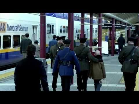 Fringe Episode 5.11 Scene - Get To The Monorail